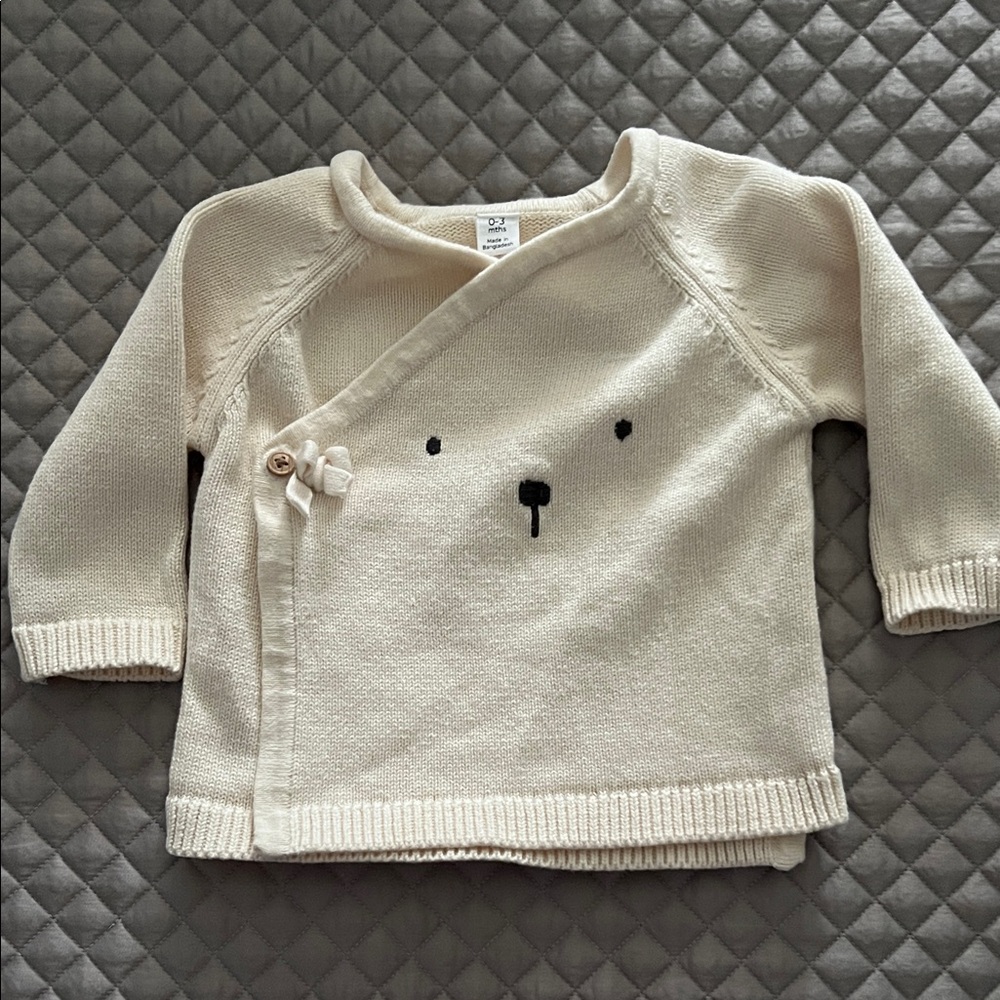 Cozy Cream Set - Picture 4 of 6